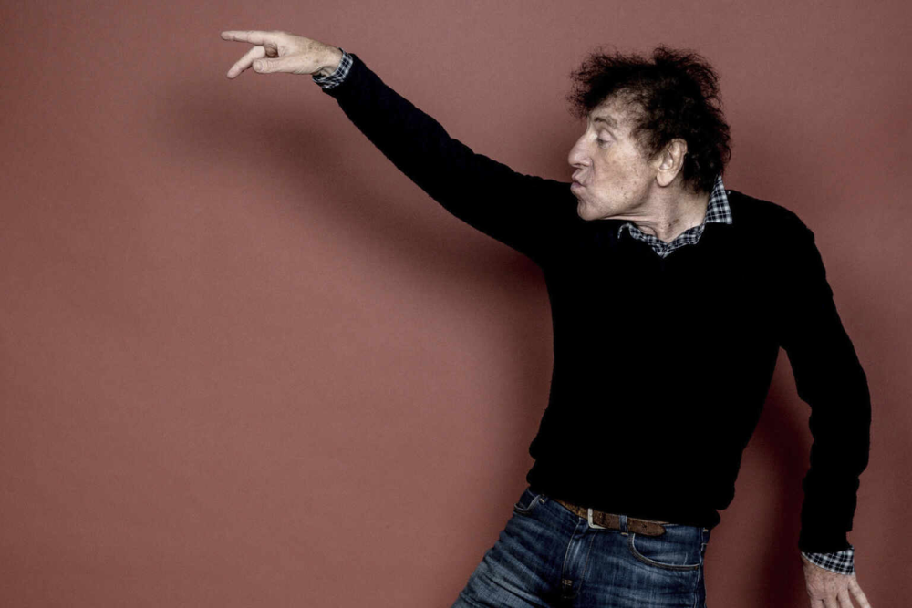 Souchon nous dit "Rame"